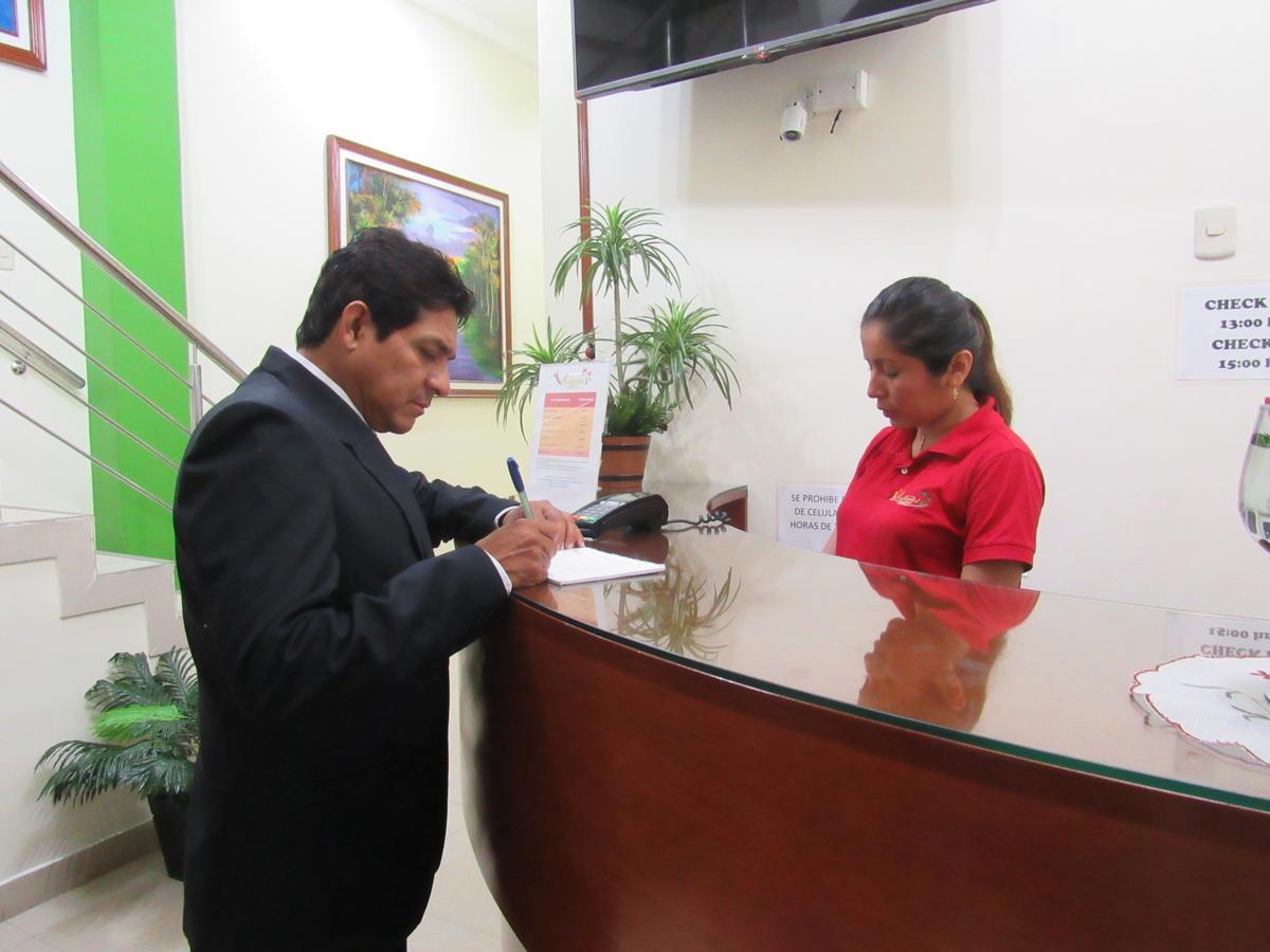 Alojamiento El Cardenal Iquitos Kültér fotó